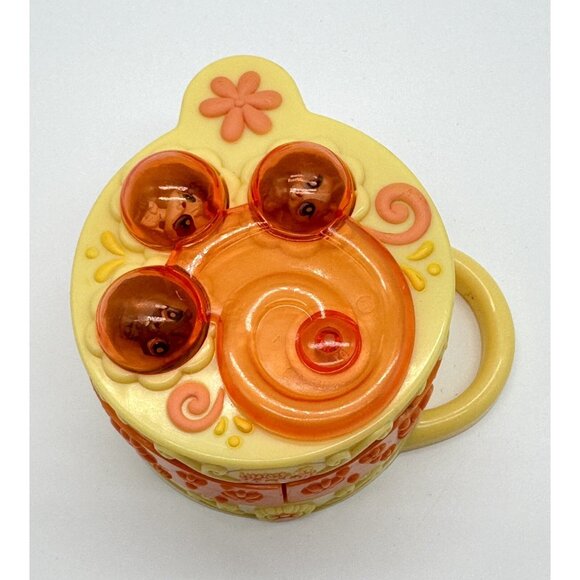 Hasbro Littlest Pet Shop Teeniest Tiniest On The Go Dog Park Playset w Pets - Picture 6 of 7